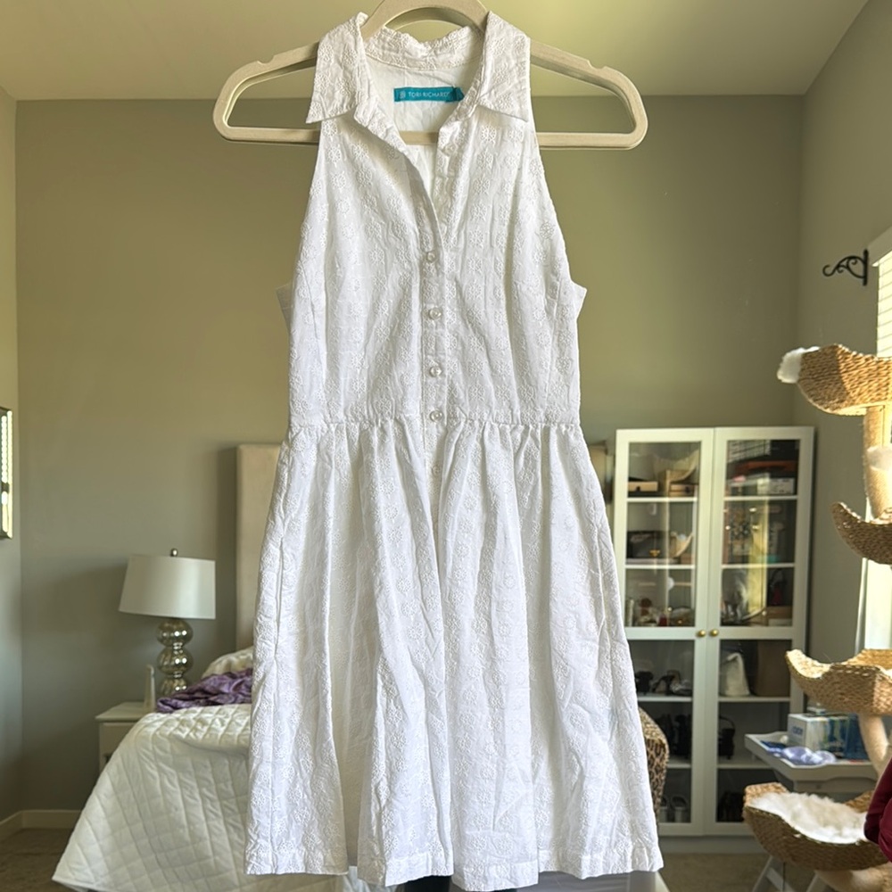 Tori Richard Sleeveless Button-Up Dress